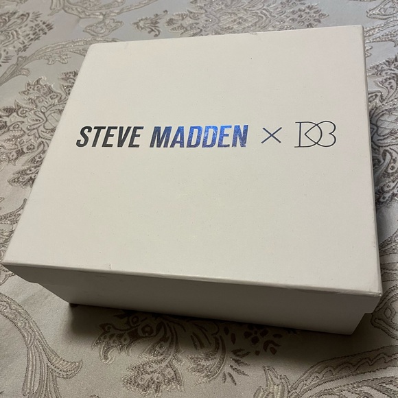 Steve Madden X DB Keyla Heels - Picture 5 of 9